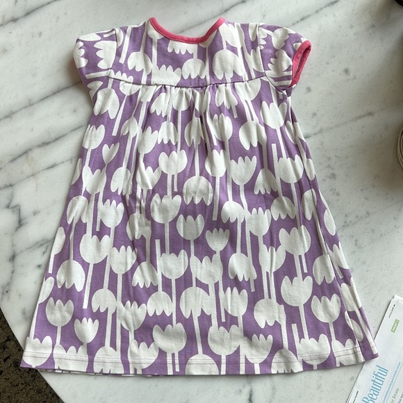 Girls Hanna Anderson dress size 5. 100% soft cotton, like new. - Picture 3 of 3